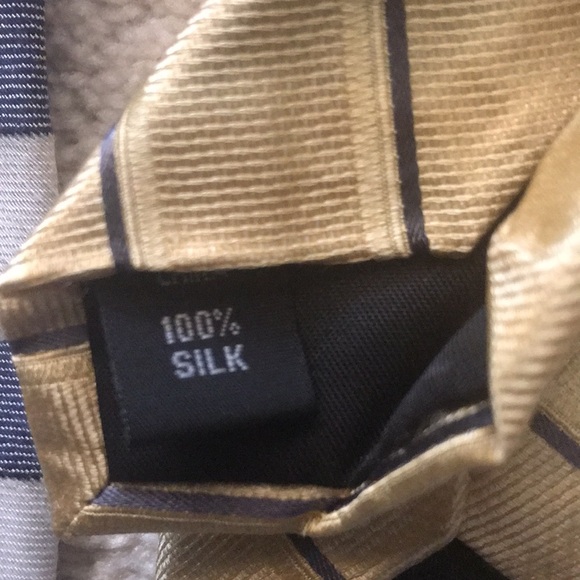 Child’s four ties bundle- used - Picture 5 of 11